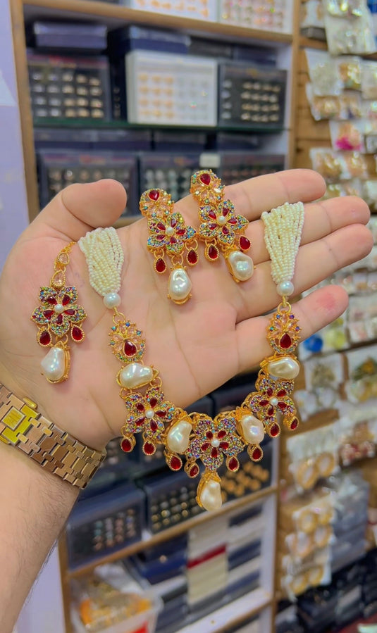 Mother Of pearl Necklace set (Ns129)