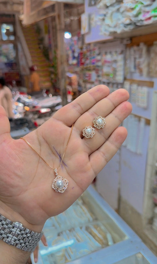 1 carat Locet set (Ls226) very Fine quality