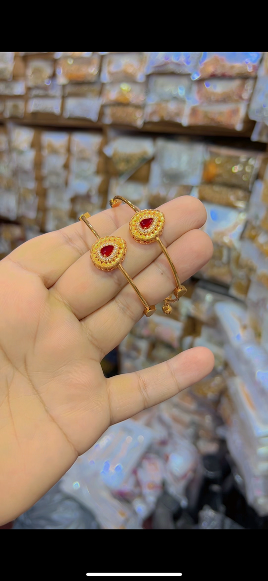 pair of Gold plated Kara breslate (Bs046)