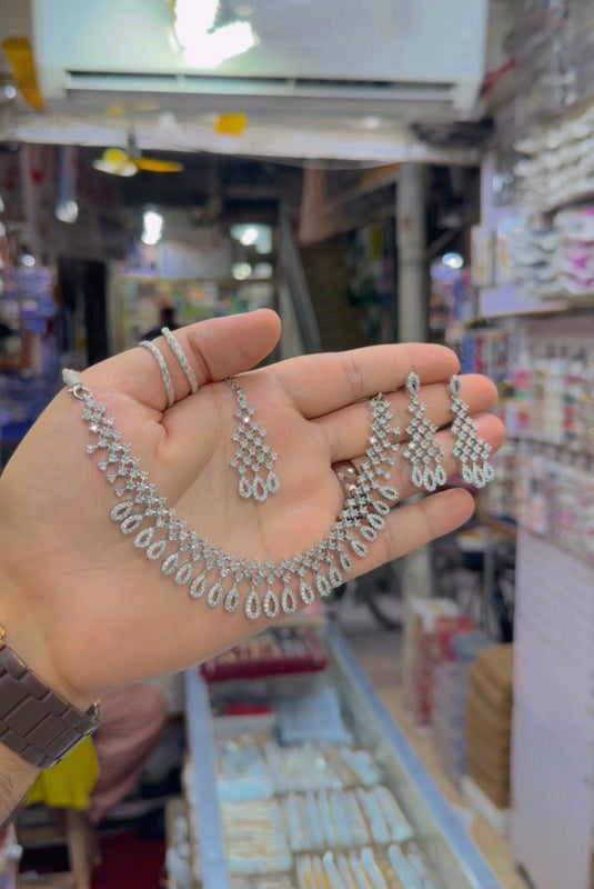 1 carat (Ad) necklace set (Ns233)