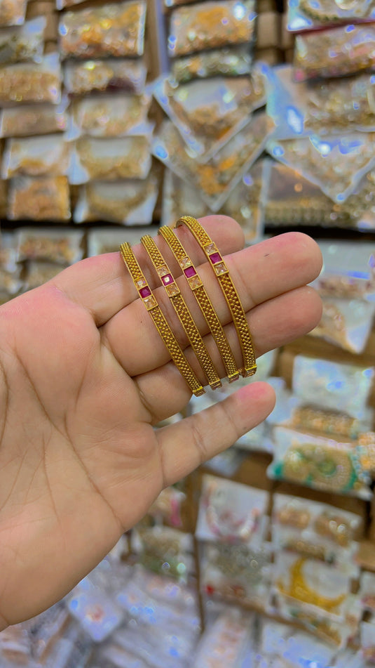 Rajwari 4 pc bangles (Bg04)