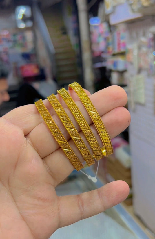 Gold plated 4 pc bangles (Bg188)