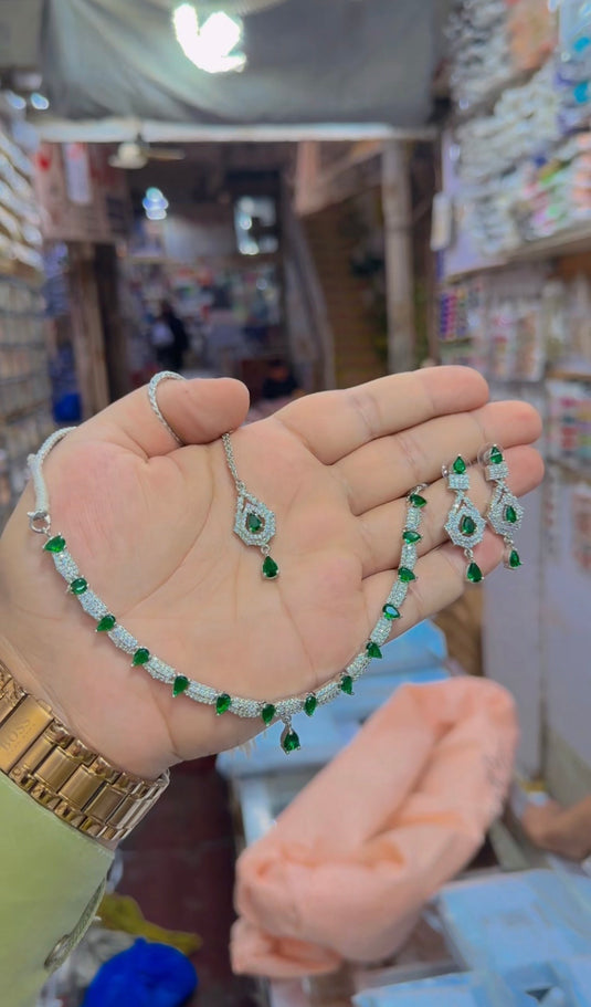 American diomand necklace (Ns197)