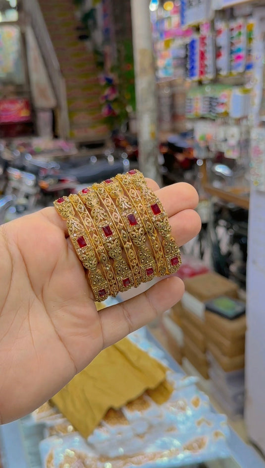 Gold plated (7pc) bangles (Bg406)