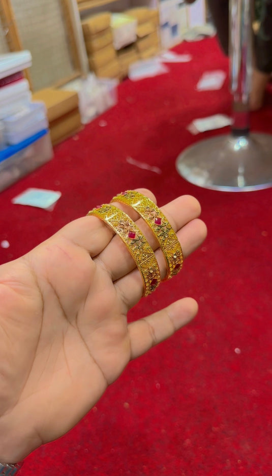 Rp Gold plated bangles (Bg375)