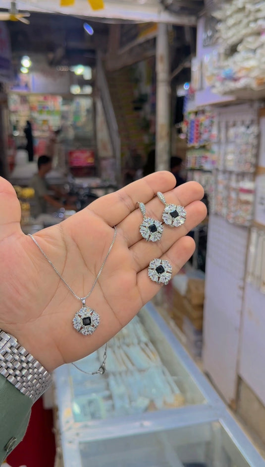 1 carat zircone locet set (Ls252)