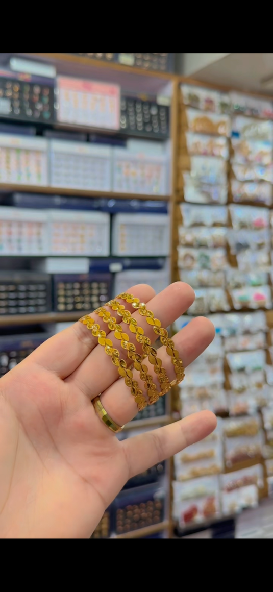 Gold plated Bangles(Bg325)