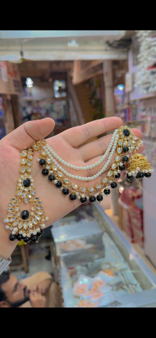 Kundan Bindiya with Saharay wali jhumki(Er166)