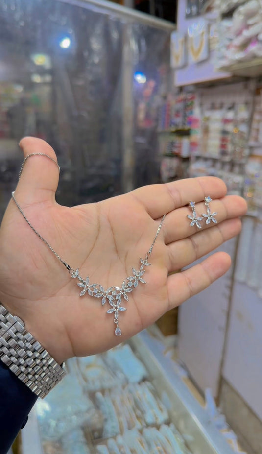 1 carat Zircone locet set (Ls240)