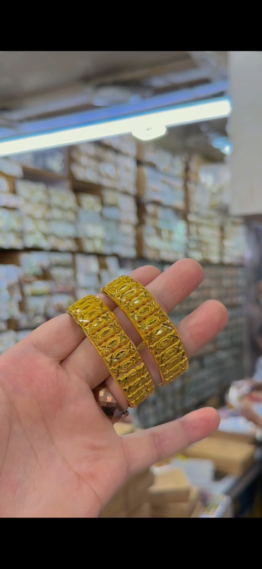 Gold plated Bangles(Bg384)
