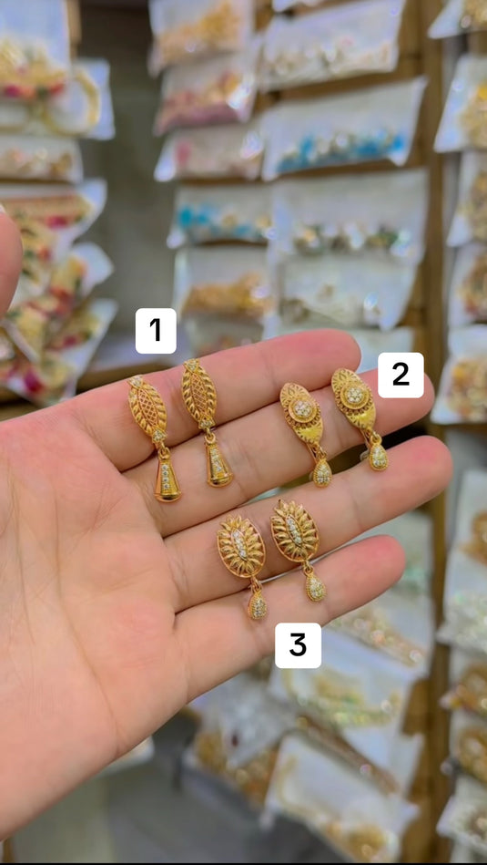 Gold plated Earrings(Er121)