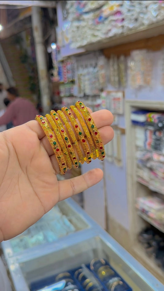 Gold plated (7pc) bangles (Bg387)