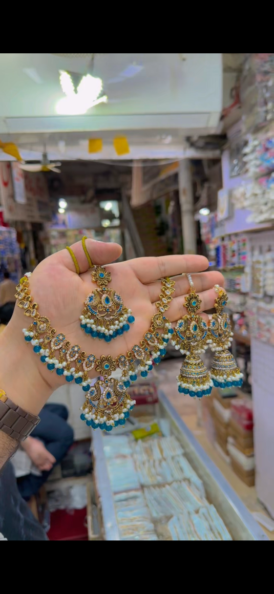 South Indian Necklace set premium Quality (Ns357)