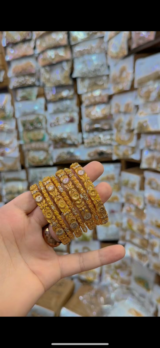 Rp Gold plated Bangles(Bg401)