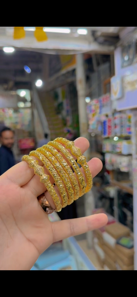 Gold plated Bangles(Bg405)