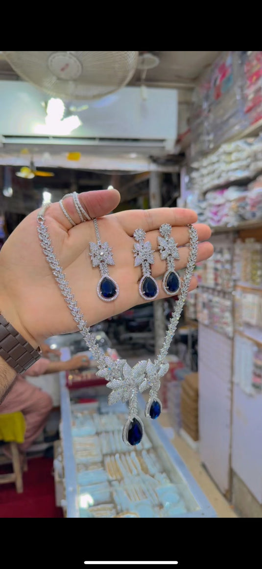 One Carrat AD mala set(Ns233(