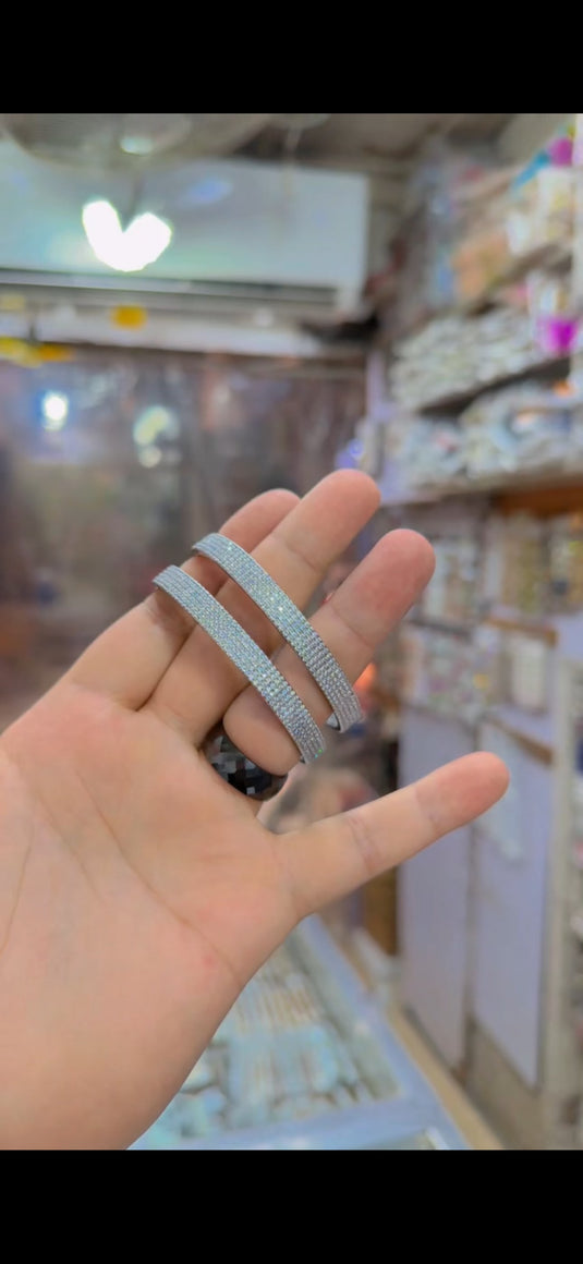 One carrat fully stone bangles(bg302)